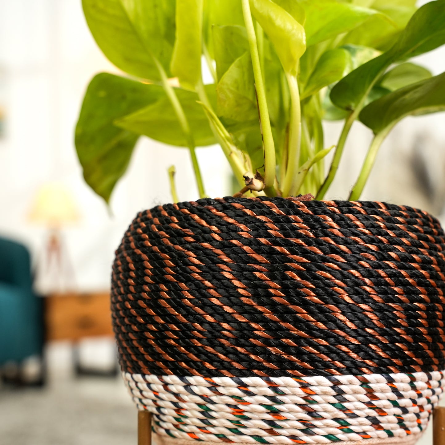 Brown Thread Woven Metal Pot with stand- 5.9 inches